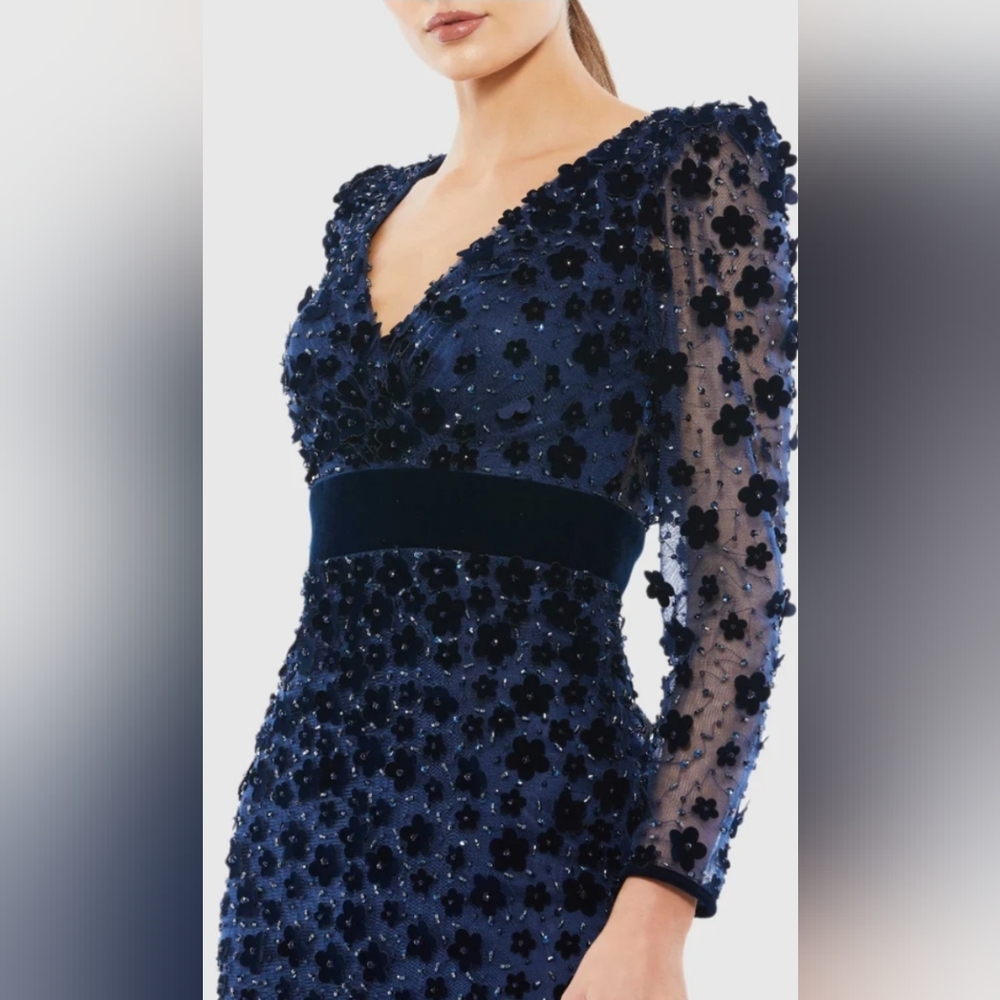 Mac Duggal Navy Embellished V Neck Illusion Long Sleeve Column Midi SZ 4 NWT - Picture 2 of 11